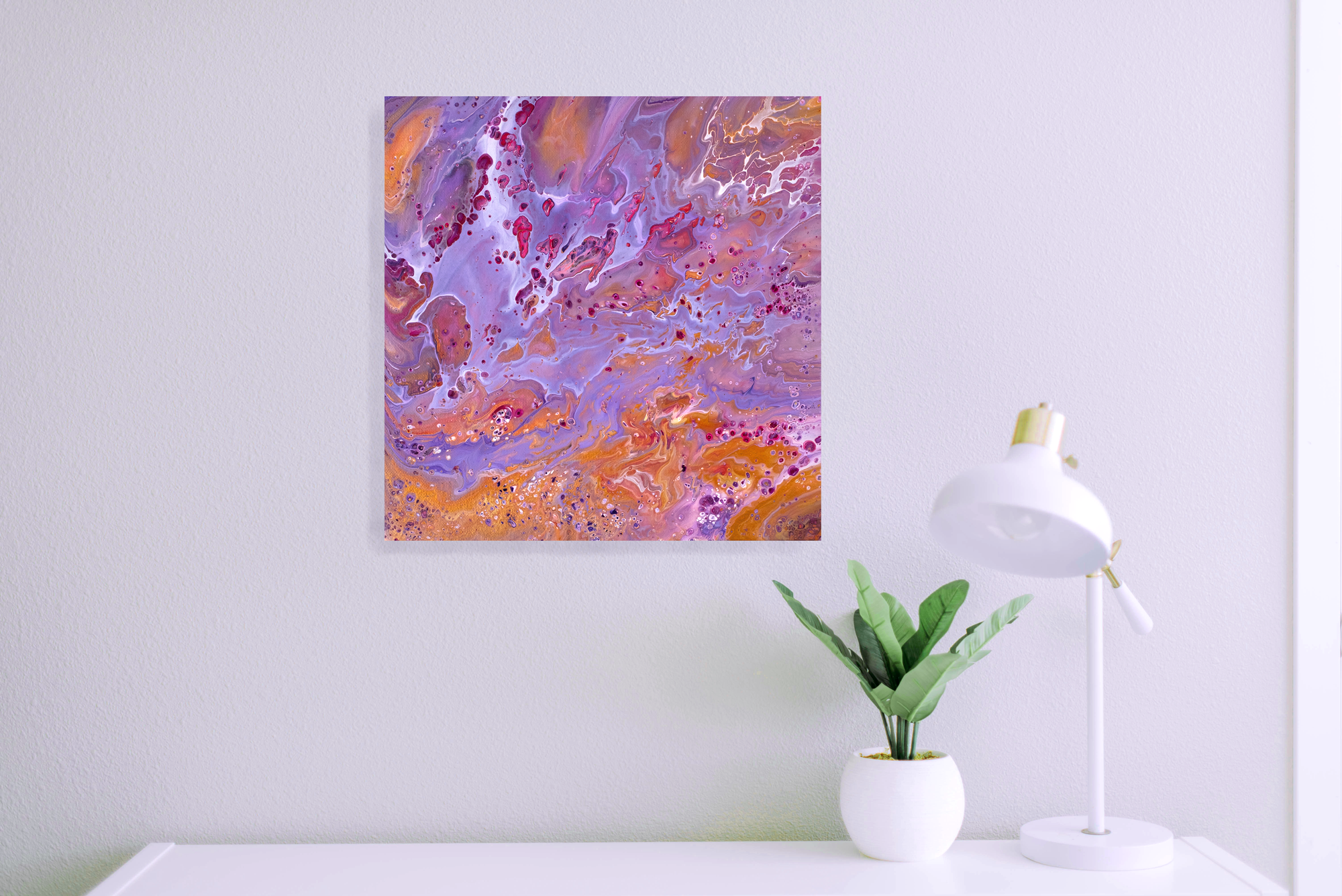 Esempio di arredamento moderno con quadro Pouring Fluid Art